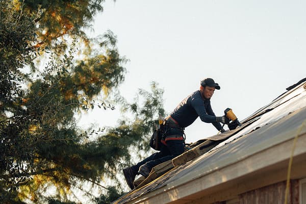 Licensed and insured roofing professionals